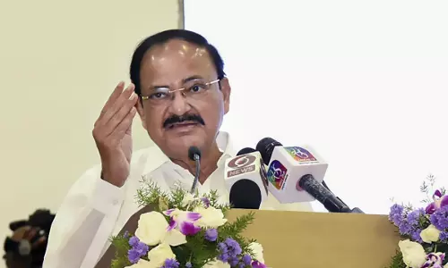 కశ్మీర్‌ నుండి కన్యాకుమారి వరకు భారత్‌ ఒక్కటే: నిజామాబాద్‌లో వెంకయ్యనాయుడు