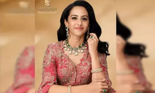 Nandamuri Tejaswini : సిద్ధార్థ్ జ్యువెలర్స్ బ్రాండ్ అంబాసిడర్గా నందమూరి తేజస్విని Nandamuri Tejaswini : సిద్ధార్థ్ జ్యువెలర్స్ బ్రాండ్ అంబాసిడర్గా నందమూరి తేజస్విని