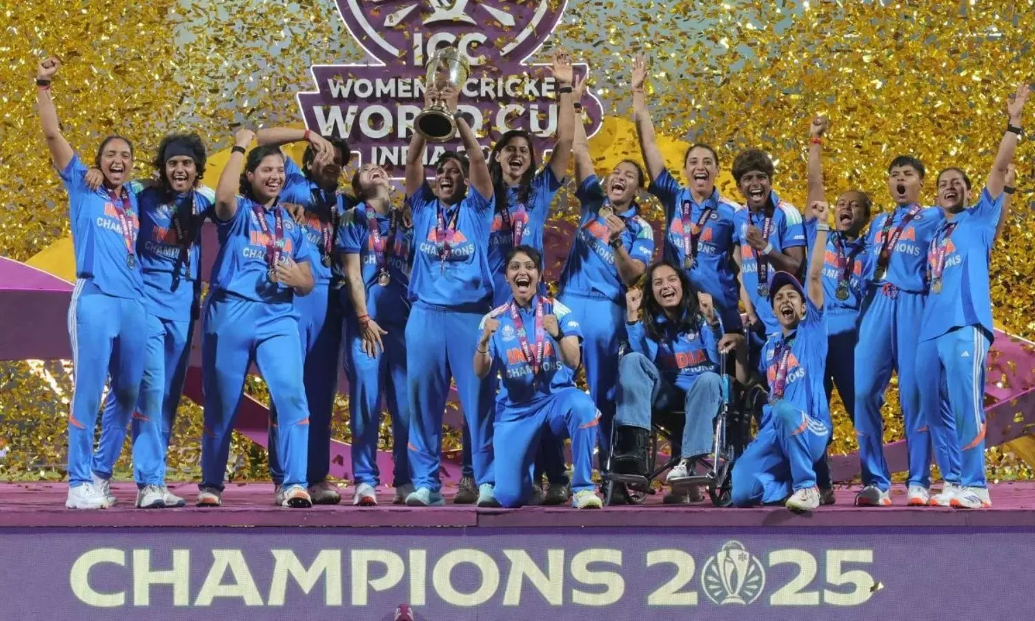 Womens World Cup 2025 : మహిళల క్రికెట్ చరిత్రలోనే బిగ్గెస్ట్ ప్రైజ్ మనీ.. టీమిండియా ఖాతాలో ఎన్ని కోట్లు? రన్నరప్కు ఎంత? Womens World Cup 2025 : మహిళల క్రికెట్ చరిత్రలోనే బిగ్గెస్ట్ ప్రైజ్ మనీ.. టీమిండియా ఖాతాలో ఎన్ని కోట్లు? రన్నరప్కు ఎంత?