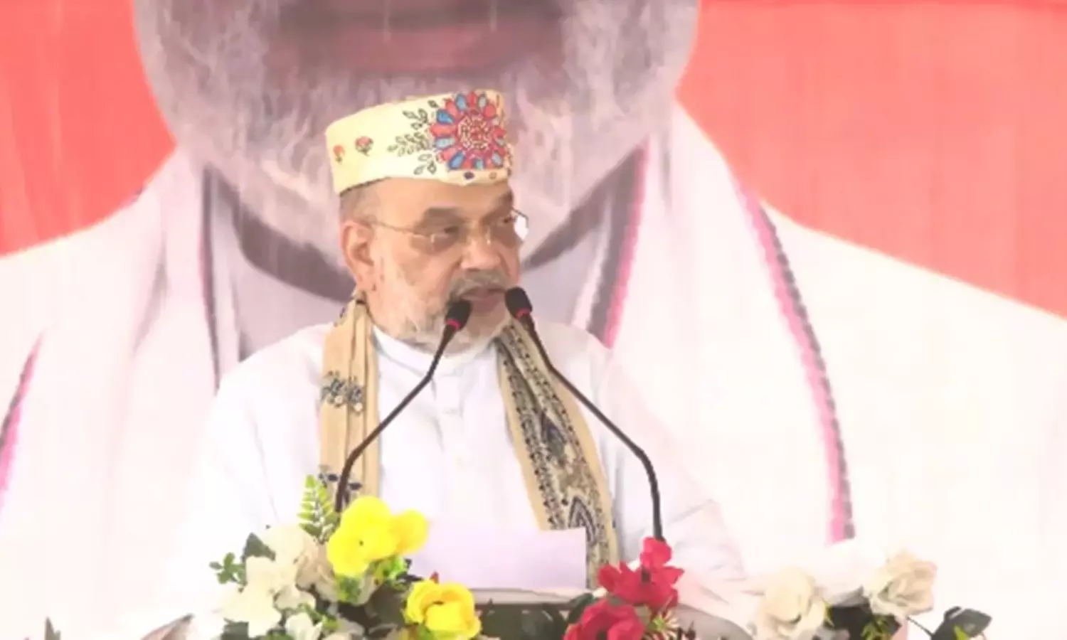 Amit Shah: జంగిల్రాజ్ వద్దంటే NDAకే ఓటు వేయాలి Amit Shah: జంగిల్రాజ్ వద్దంటే NDAకే ఓటు వేయాలి