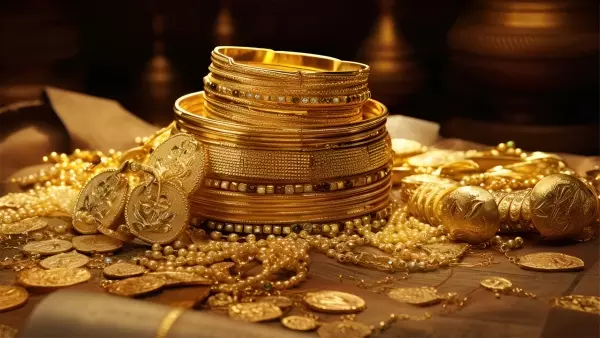 Today Gold Rate: బంగారం ధరలు పతన దిశగా – మార్కెట్ అంచనాలు ఏమంటున్నాయంటే?
