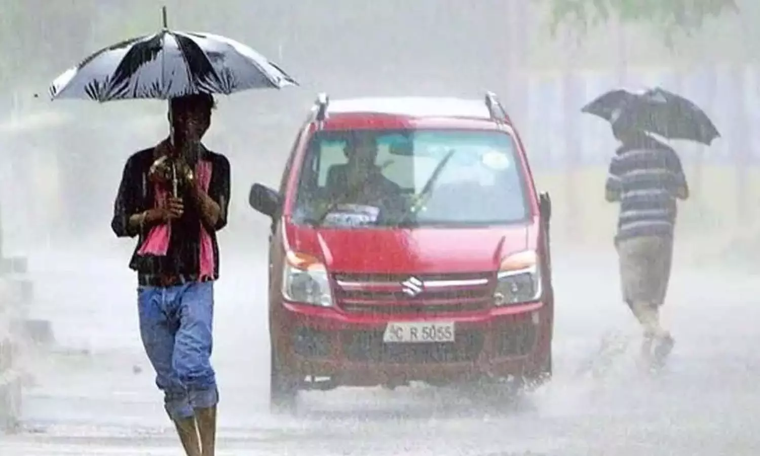 AP Weather Alert: పశ్చిమ మధ్య బంగాళాఖాతంలో ఉపరితల ఆవర్తనం.. నేడు కోస్తా, రాయలసీమలోని 9 జిల్లాల్లో మోస్తరు వర్షాలు AP Weather Alert: పశ్చిమ మధ్య బంగాళాఖాతంలో ఉపరితల ఆవర్తనం.. నేడు కోస్తా, రాయలసీమలోని 9 జిల్లాల్లో మోస్తరు వర్షాలు