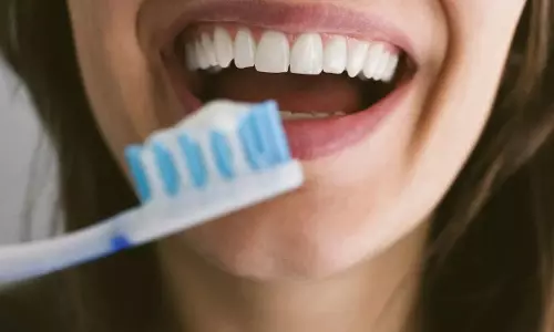 Dental Health : ఉదయం, సాయంత్రం.. ఏ సమయంలో బ్రష్ చేయడం ఎక్కువ లాభం?
