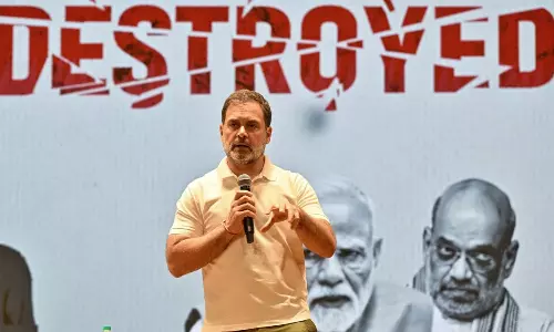 Rahul Gandhi: హర్యానాలో ఓట్ చోరీపై రాహుల్ గాంధీ ప్రజెంటేషన్ Rahul Gandhi: హర్యానాలో ఓట్ చోరీపై రాహుల్ గాంధీ ప్రజెంటేషన్