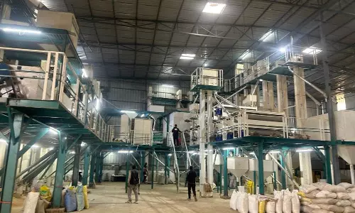 Rice Mills: నిజామాబాద్‌ జిల్లాలోని రైస్‌ మిల్లుల్లో విజిలెన్స్‌, ఎన్‌ఫోర్స్‌మెంట్‌ అధికారుల సోదాలు