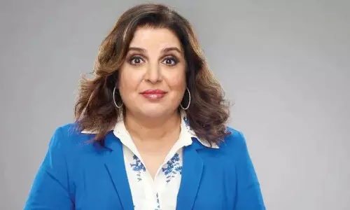 ఫరా ఖాన్ షాకింగ్ రివీలేషన్: “సెట్స్లో ఎఫైర్లు ఎందుకంటే బోర్ కొడుతుంది!” – చంకీ పాండే షర్ట్ స్టోరీతో హాస్యం పీక్లో! ఫరా ఖాన్ షాకింగ్ రివీలేషన్: “సెట్స్లో ఎఫైర్లు ఎందుకంటే బోర్ కొడుతుంది!” – చంకీ పాండే షర్ట్ స్టోరీతో హాస్యం పీక్లో!