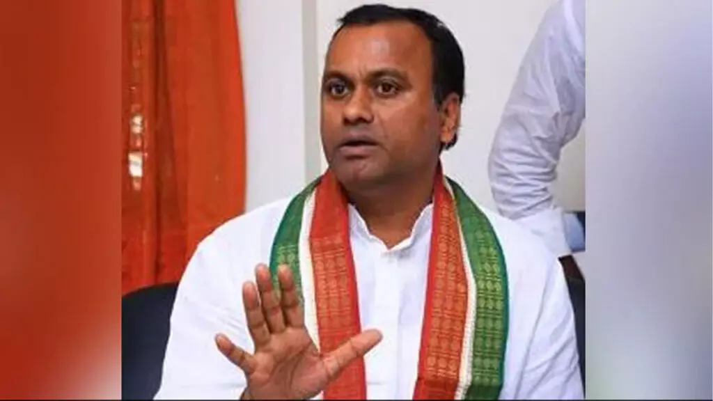 Komatireddy Rajgopal Reddy : రాజగోపాల్కు మంత్రి పదవి ఖాయమా..? Komatireddy Rajgopal Reddy : రాజగోపాల్కు మంత్రి పదవి ఖాయమా..?