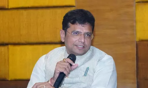 Sridhar Babu: చరిత్రలో గుర్తుండిపోయే పథకాలు అమలు చేశాం Sridhar Babu: చరిత్రలో గుర్తుండిపోయే పథకాలు అమలు చేశాం