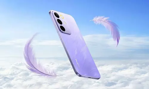 Realme C85 5G: అదిరిపోయే ఫీచర్లతో రియల్మీ కొత్త స్మార్ట్ఫోన్..! Realme C85 5G: అదిరిపోయే ఫీచర్లతో రియల్మీ కొత్త స్మార్ట్ఫోన్..!