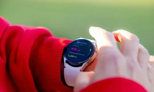 Smartwatch Alert: స్మార్ట్‌వాచ్ ఉపయోగించేటప్పుడు తీసుకోవాల్సిన 5 ముఖ్య జాగ్రత్తలు ఇవే