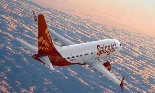 SpiceJet: స్పైస్‌జెట్‌ విమానానికి తప్పిన పెను ప్రమాదం
