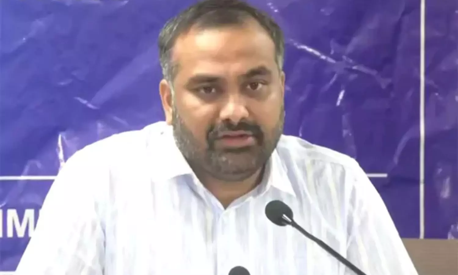 జూబ్లీహిల్స్‌లో ఎన్నికల కోడ్‌ ఉల్లంఘన: స్థానికేతర ప్రజాప్రతినిధులపై కేసులు నమోదు