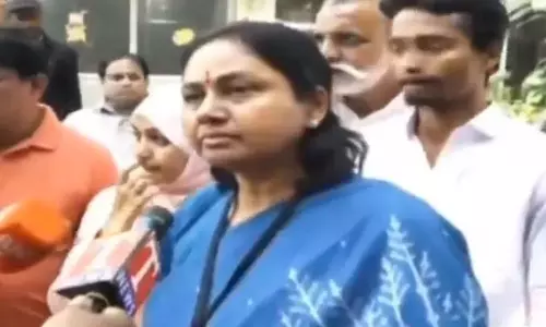 Maganti Sunitha: జూబ్లీహిల్స్‌ పోలింగ్‌ కేంద్రాల్లో రిగ్గింగ్‌ జరుగుతోంది