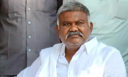 Kethireddy Pedda Reddy: తాడిపత్రి పోలీసులు జేసీ ప్రభాకర్‌రెడ్డి తొత్తులుగా వ్యవహరిస్తున్నారు