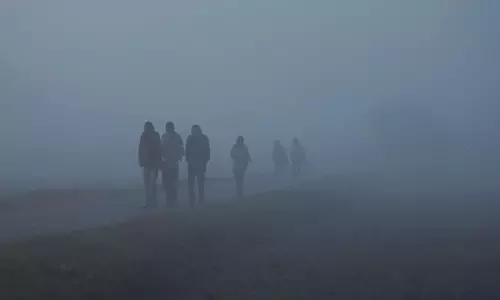 వణికిస్తున్న చలి.. ఉమ్మడి విజయనగరం జిల్లా గడ్డకట్టే ఉష్ణోగ్రతలు