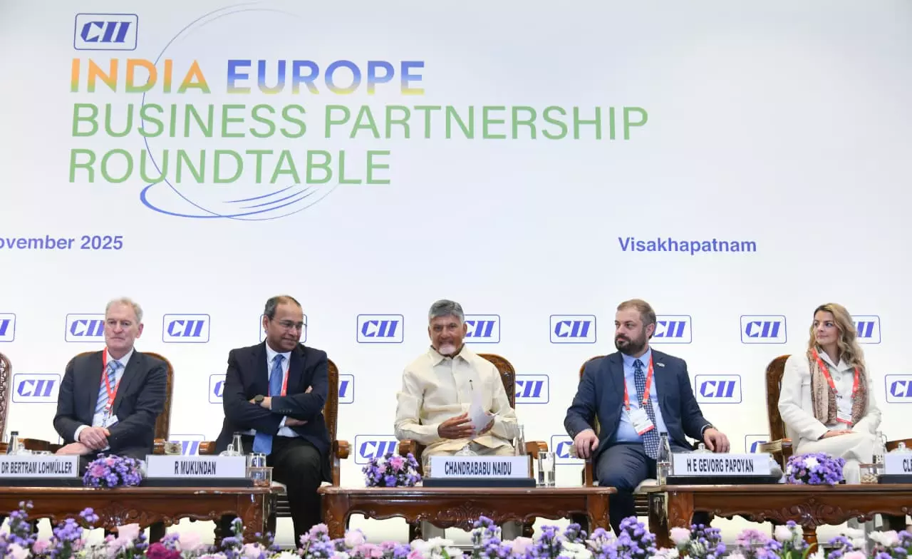 విశాఖలో సీఎం చంద్రబాబు బిజీ — పార్ట్నర్షిప్ సమ్మిట్కు ఏర్పాట్లు పూర్తి విశాఖలో సీఎం చంద్రబాబు బిజీ — పార్ట్నర్షిప్ సమ్మిట్కు ఏర్పాట్లు పూర్తి