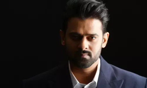 Prabhas : కృష్ణంరాజు సలహా కాదని.. కెమెరా ముందే నేర్చుకోమన్నారు..ప్రభాస్ ఫస్ట్ మూవీ వెనుక ఇంత కథ ఉందా ? Prabhas : కృష్ణంరాజు సలహా కాదని.. కెమెరా ముందే నేర్చుకోమన్నారు..ప్రభాస్ ఫస్ట్ మూవీ వెనుక ఇంత కథ ఉందా ?