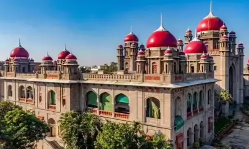 Supreme Court: తెలంగాణ స్పీకర్ పై సుప్రీంకోర్టు ఆగ్రహం Supreme Court: తెలంగాణ స్పీకర్ పై సుప్రీంకోర్టు ఆగ్రహం