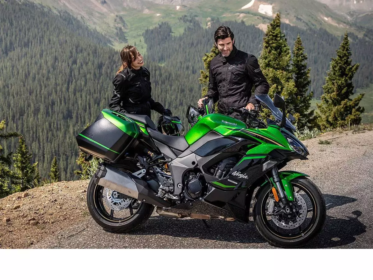 Kawasaki Offers: వావ్! ఈ నాలుగు కవాసకి బైక్లపై రూ.55 వేలు డిస్కౌంట్..! Kawasaki Offers: వావ్! ఈ నాలుగు కవాసకి బైక్లపై రూ.55 వేలు డిస్కౌంట్..!