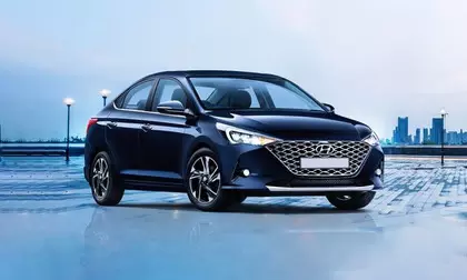 Hyundai Verna: హ్యుందాయ్ వెర్నా.. ఒక్కసారిగా రూ.55 వేలు చౌకగా మారింది..!