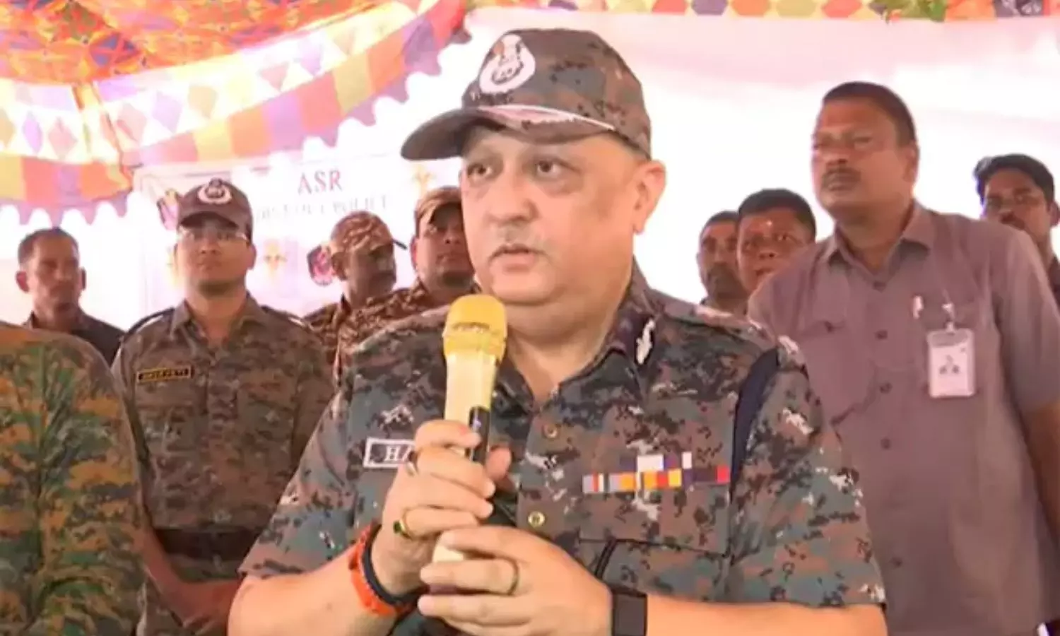 AP DGP: మారేడుమిల్లి ఎన్కౌంటర్లతో భద్రతా బలగాలు పెద్ద విజయం సాధించాయి AP DGP: మారేడుమిల్లి ఎన్కౌంటర్లతో భద్రతా బలగాలు పెద్ద విజయం సాధించాయి