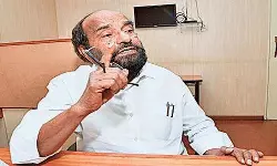 R Krishnaiah: స్థానిక సంస్థల్లో బీసీలకు 42% రిజర్వేషన్లు అమలు చేయాలి