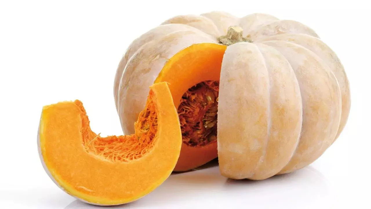 Pumpkin : గుమ్మడికాయ కనిపిస్తే అస్సలు వదలొద్దు.. దాని ప్రయోజనాలు తెలిస్తే షాక్ అవుతారు