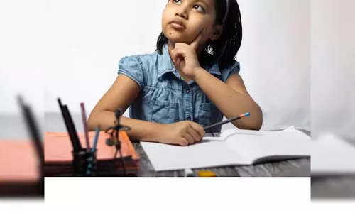 ఆడపిల్లలు ఎదిగిపోతున్నారు! కారణాలివే ! ఆడపిల్లలు ఎదిగిపోతున్నారు! కారణాలివే !