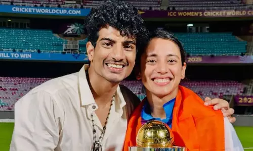 Smriti-Palash: ఆస్పత్రిలో చేరిన స్మృతి మంధానాకు కాబోయే భర్త పలాశ్ Smriti-Palash: ఆస్పత్రిలో చేరిన స్మృతి మంధానాకు కాబోయే భర్త పలాశ్