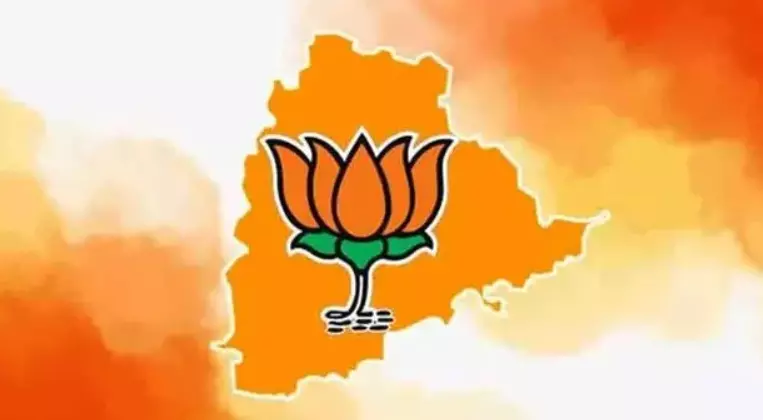 Telangana BJP: సోషల్ మీడియా వార్.. బీజేపీ కౌంటర్ అటాక్కు సిద్ధం Telangana BJP: సోషల్ మీడియా వార్.. బీజేపీ కౌంటర్ అటాక్కు సిద్ధం