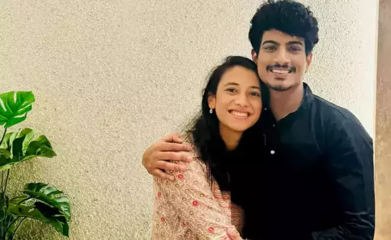 Smriti–Palash: మళ్లీ ఆస్పత్రిలో స్మృతి మంధాన కాబోయే భర్త పలాశ్… Smriti–Palash: మళ్లీ ఆస్పత్రిలో స్మృతి మంధాన కాబోయే భర్త పలాశ్…