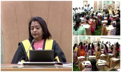 GHMC కౌన్సిల్ సమావేశంలో రసాభాస.. ఓ వైపు బీజేపీ వర్సెస్ ఎంఐఎం..మరోవైపు బీఆర్ఎస్ వర్సెస్ కాంగ్రెస్ GHMC కౌన్సిల్ సమావేశంలో రసాభాస.. ఓ వైపు బీజేపీ వర్సెస్ ఎంఐఎం..మరోవైపు బీఆర్ఎస్ వర్సెస్ కాంగ్రెస్