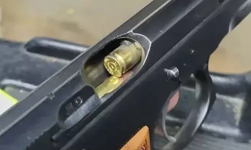 అంబర్‌పేట ఎస్సై భానుప్రకాష్ సర్వీస్ గన్ మిస్సింగ్… సస్పెన్షన్, FIRతో కలకలం