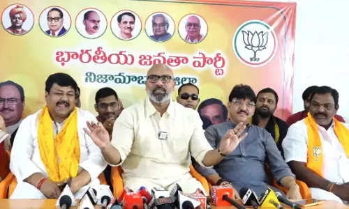 Arvind Dharmapuri: బీసీ రిజర్వేషన్ ఓ నాటకం