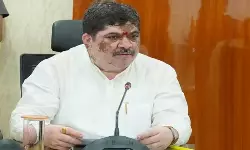 Ponnam Prabhakar: ఏపీ డిప్యూటీ సీఎం పవన్ వ్యాఖ్యలపై స్పందించిన మంత్రి పొన్నం