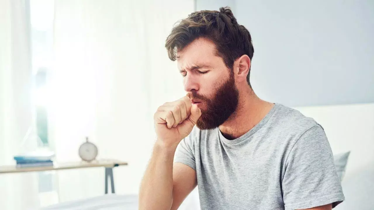 Dry Cough : రాత్రిపూట వచ్చే పొడి దగ్గును ఆపండి.. నిద్రకు భంగం కలిగించే సమస్యకు సింపుల్ పరిష్కారాలు Dry Cough : రాత్రిపూట వచ్చే పొడి దగ్గును ఆపండి.. నిద్రకు భంగం కలిగించే సమస్యకు సింపుల్ పరిష్కారాలు