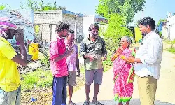 Telangana Local Body Elections: నేను సైతం అంటూ ఎన్నికల పోటీలో దిగిన 75 ఏళ్ల వృద్ధురాలు