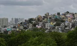 హైదరాబాద్ ఇండస్ట్రియల్ ల్యాండ్ ట్రాన్స్‌ఫర్మేషన్ పాలసీ: బీఆర్ఎస్ నిరసనలు, రాజకీయ వేడి