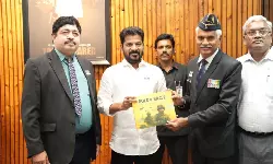 CM Revanth Reddy: సీఎం రేవంత్‌‌ను మర్యాదపూర్వకంగా కలిసిన సైనిక్ వెల్ఫేర్ ప్రతినిధులు