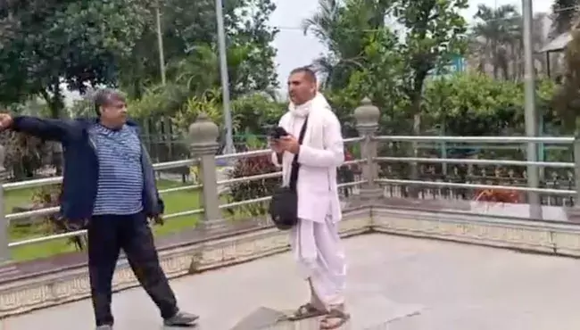 Tirumala: తిరుమలలో మరోసారి భద్రతా వైఫల్యం.. శిలాతోరణం వద్ద డ్రోన్‌ను ఎగర వేసిన ఓ భక్తుడు