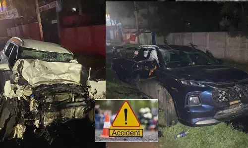 Road Accident: తమిళనాడులో ఘోర రోడ్డు ప్రమాదం - ఐదుగురు అయ్యప్ప భక్తులు మృతి Road Accident: తమిళనాడులో ఘోర రోడ్డు ప్రమాదం - ఐదుగురు అయ్యప్ప భక్తులు మృతి