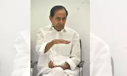 KCR: స్థానిక ఎన్నికల వేళ కేసీఆర్ కార్యకర్తల్లో భరోసా నింపారా..?