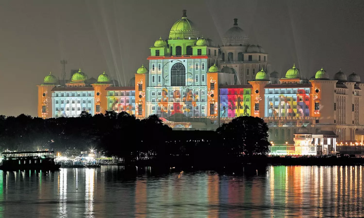 Telangana Rising Global Summit 2025: లక్షల కోట్ల పెట్టుబడులు లక్ష్యంగా – రెండు రోజులపాటు జరగనున్న కార్యక్రమాల షెడ్యూల్ Telangana Rising Global Summit 2025: లక్షల కోట్ల పెట్టుబడులు లక్ష్యంగా – రెండు రోజులపాటు జరగనున్న కార్యక్రమాల షెడ్యూల్