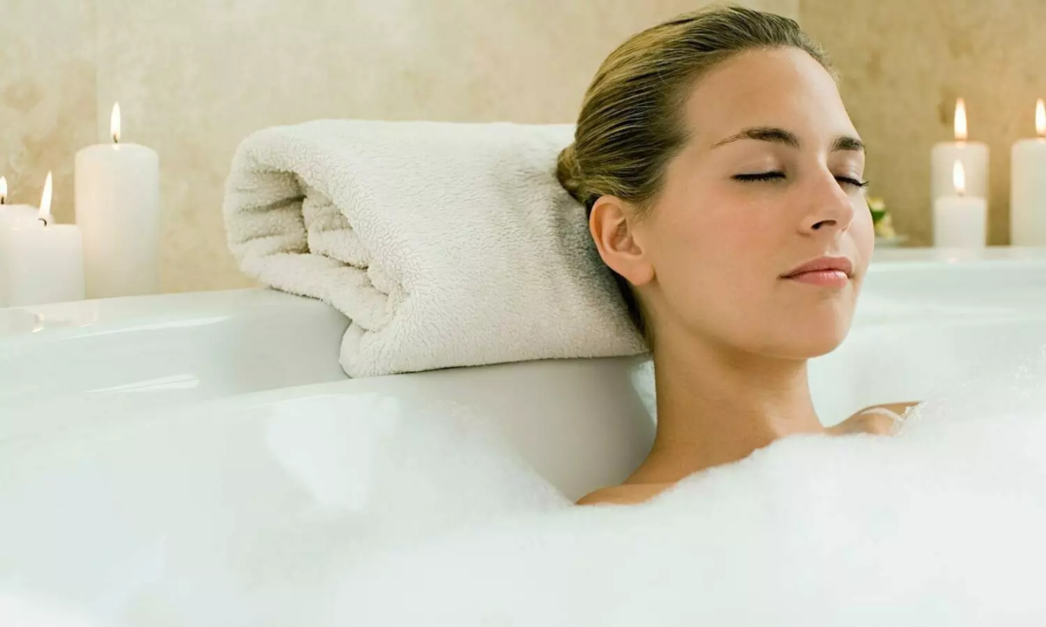 ఇవి నీటిలో కలిపి స్నానం చేస్తే… మీ ఇంట్లో అదృష్టం, ఆరోగ్యం రెండూ పెరుగుతాయట! ఇవి నీటిలో కలిపి స్నానం చేస్తే… మీ ఇంట్లో అదృష్టం, ఆరోగ్యం రెండూ పెరుగుతాయట!