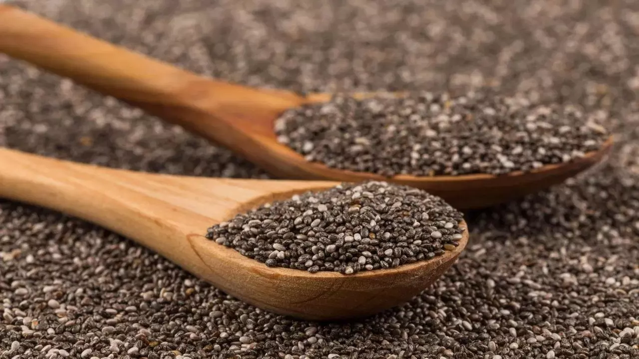Chia Seeds : కూర్చుని చేసే ఉద్యోగాలు చేసేవారికి ముఖ్య గమనిక..పైల్స్ కు సర్జరీ అవసరం ఉండదు Chia Seeds : కూర్చుని చేసే ఉద్యోగాలు చేసేవారికి ముఖ్య గమనిక..పైల్స్ కు సర్జరీ అవసరం ఉండదు