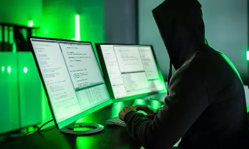 Cyber Crime: ఆకర్షణీయ వల… ఆశపడితే విలవిల! Cyber Crime: ఆకర్షణీయ వల… ఆశపడితే విలవిల!