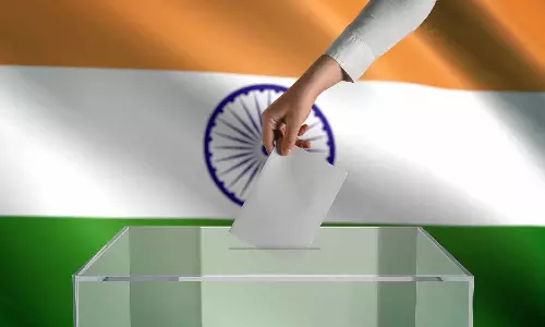 Telangana Panchayat Elections: తొలి విడత పోలింగ్ ప్రారంభం Telangana Panchayat Elections: తొలి విడత పోలింగ్ ప్రారంభం