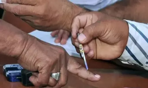 తెలంగాణ పంచాయతీ ఎన్నికలు: తొలి విడత ఓట్ల లెక్కింపు ప్రారంభం తెలంగాణ పంచాయతీ ఎన్నికలు: తొలి విడత ఓట్ల లెక్కింపు ప్రారంభం