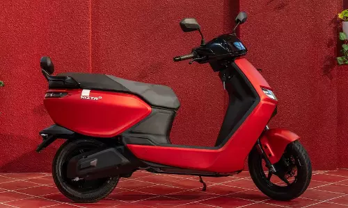 Ather Energy: ఏథర్ రిజ్టా.. రికార్డులే రికార్డులు.. 2 లక్షలకు పైగా యూనిట్లు అమ్ముడయ్యాయి..! Ather Energy: ఏథర్ రిజ్టా.. రికార్డులే రికార్డులు.. 2 లక్షలకు పైగా యూనిట్లు అమ్ముడయ్యాయి..!