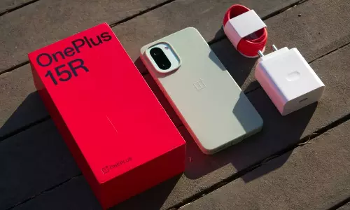 OnePlus 15R: వన్ప్లస్ లవర్స్కు బ్యాడ్ న్యూస్.. కెమెరా డౌన్ గ్రేడ్ కావచ్చు..! OnePlus 15R: వన్ప్లస్ లవర్స్కు బ్యాడ్ న్యూస్.. కెమెరా డౌన్ గ్రేడ్ కావచ్చు..!
